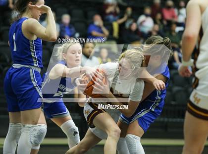 Thumbnail 3 in Greenbrier vs. Lake Hamilton (AAA 5A First Round Playoff) photogallery.