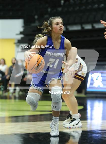 Thumbnail 3 in Greenbrier vs. Lake Hamilton (AAA 5A First Round Playoff) photogallery.