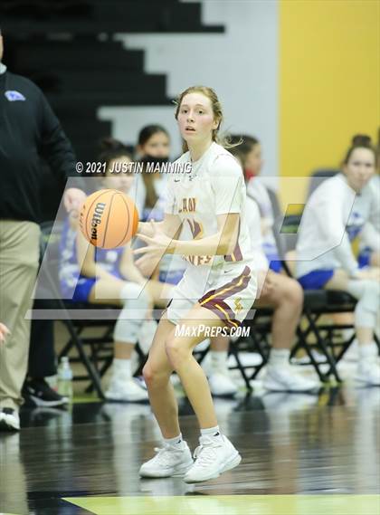 Thumbnail 2 in Greenbrier vs. Lake Hamilton (AAA 5A First Round Playoff) photogallery.