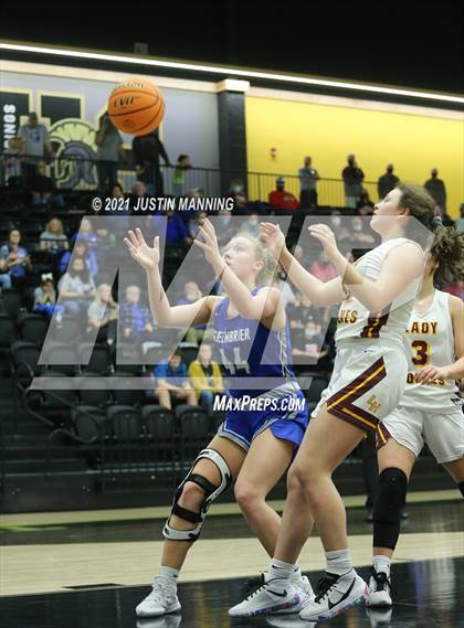 Thumbnail 3 in Greenbrier vs. Lake Hamilton (AAA 5A First Round Playoff) photogallery.