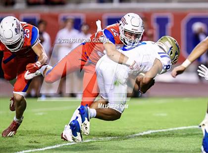 Thumbnail 1 in Clovis @ Buchanan photogallery.
