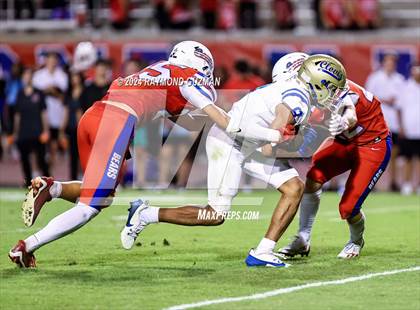 Thumbnail 1 in Clovis @ Buchanan photogallery.