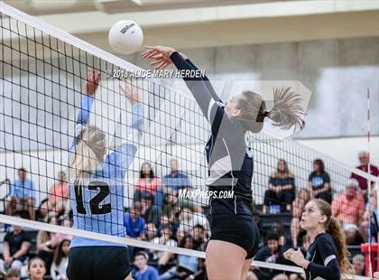 Thumbnail 1 in Nature Coast Tech vs Sunlake (Pre-Season Classic) photogallery.