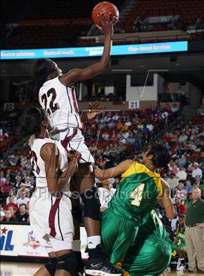 Thumbnail 2 in De Soto vs. Cy-Fair (UIL 5A Final) photogallery.
