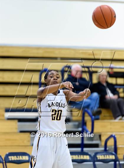 Thumbnail 2 in Folsom vs. River City (Trojan Toss-Up) photogallery.