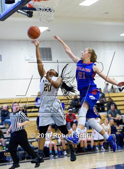 Thumbnail 3 in Folsom vs. River City (Trojan Toss-Up) photogallery.