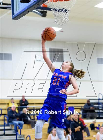 Thumbnail 3 in Folsom vs. River City (Trojan Toss-Up) photogallery.