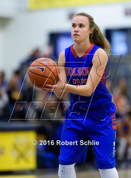 Thumbnail 1 in Folsom vs. River City (Trojan Toss-Up) photogallery.