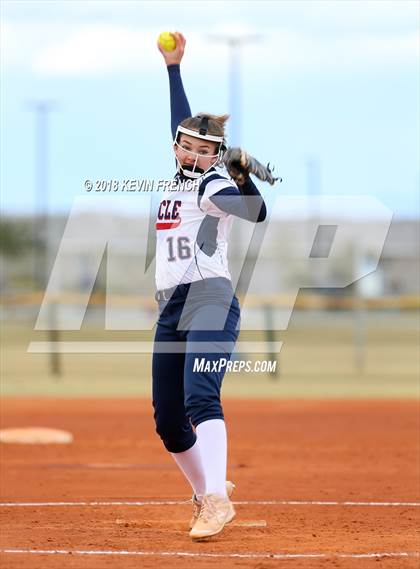 Thumbnail 3 in Pinnacle vs. Coconino photogallery.
