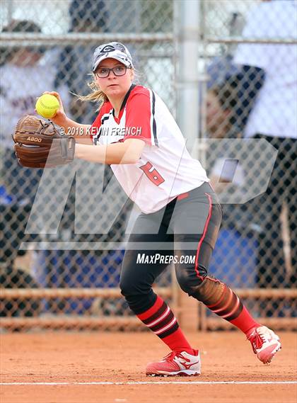 Thumbnail 2 in Pinnacle vs. Coconino photogallery.