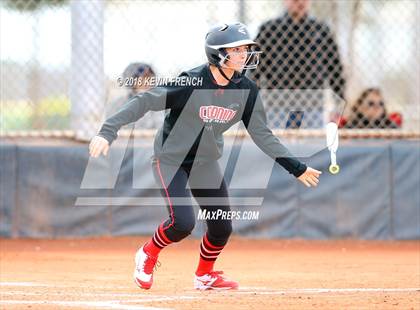 Thumbnail 2 in Pinnacle vs. Coconino photogallery.