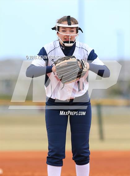 Thumbnail 3 in Pinnacle vs. Coconino photogallery.
