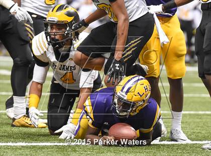 Thumbnail 1 in St. James vs. Lutcher (LHSAA Class 3A Final) photogallery.