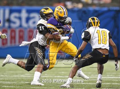 Thumbnail 1 in St. James vs. Lutcher (LHSAA Class 3A Final) photogallery.