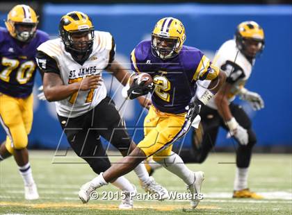 Thumbnail 2 in St. James vs. Lutcher (LHSAA Class 3A Final) photogallery.