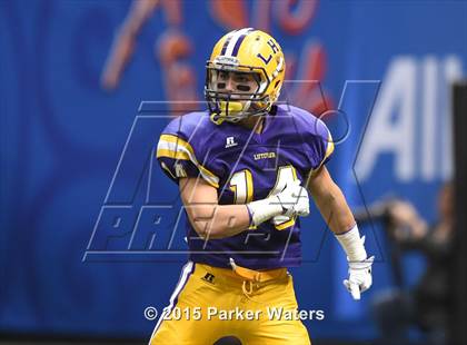 Thumbnail 2 in St. James vs. Lutcher (LHSAA Class 3A Final) photogallery.