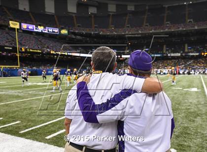 Thumbnail 3 in St. James vs. Lutcher (LHSAA Class 3A Final) photogallery.
