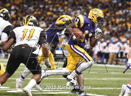 Thumbnail 2 in St. James vs. Lutcher (LHSAA Class 3A Final) photogallery.