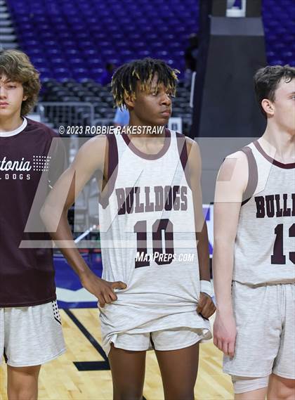 Thumbnail 3 in Flatonia vs. LaPoynor (UIL 2A Basketball State Semifinal Medal Ceremony) photogallery.