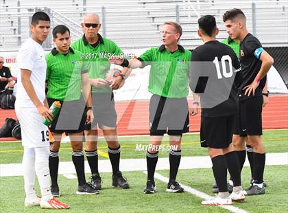 Thumbnail 3 in Coronado vs. Salpointe Catholic (AIA 4A Final) photogallery.