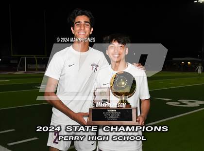 Thumbnail 2 in Perry vs. San Luis (AIA 6A Final - Awards) photogallery.
