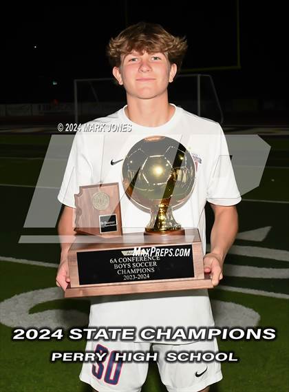 Thumbnail 3 in Perry vs. San Luis (AIA 6A Final - Awards) photogallery.
