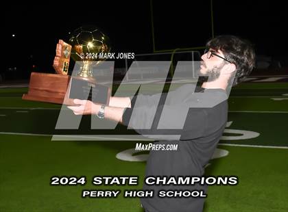 Thumbnail 3 in Perry vs. San Luis (AIA 6A Final - Awards) photogallery.