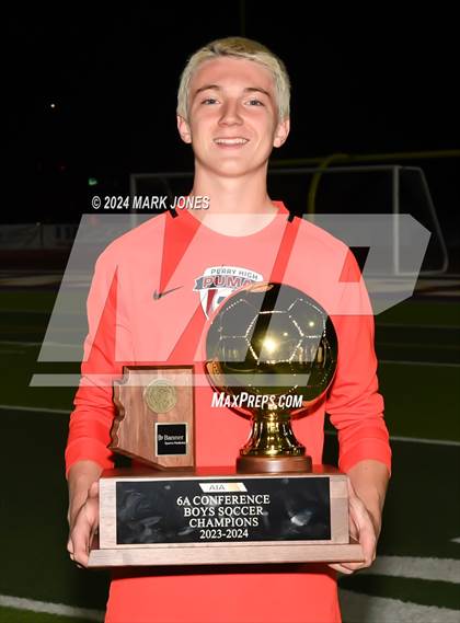 Thumbnail 2 in Perry vs. San Luis (AIA 6A Final - Awards) photogallery.
