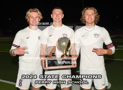 Thumbnail 1 in Perry vs. San Luis (AIA 6A Final - Awards) photogallery.