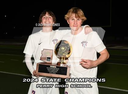 Thumbnail 2 in Perry vs. San Luis (AIA 6A Final - Awards) photogallery.