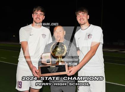 Thumbnail 1 in Perry vs. San Luis (AIA 6A Final - Awards) photogallery.