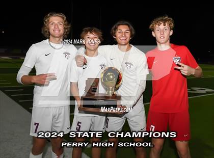 Thumbnail 2 in Perry vs. San Luis (AIA 6A Final - Awards) photogallery.