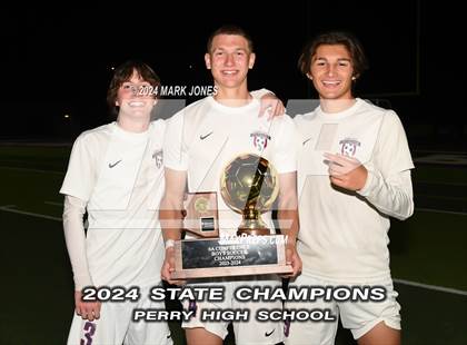 Thumbnail 2 in Perry vs. San Luis (AIA 6A Final - Awards) photogallery.