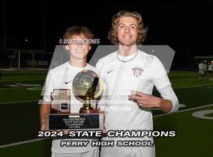 Thumbnail 3 in Perry vs. San Luis (AIA 6A Final - Awards) photogallery.