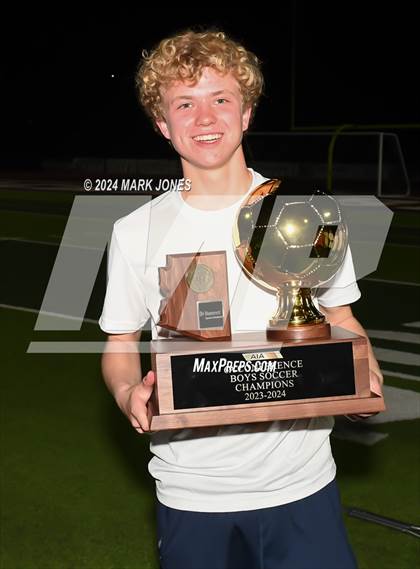 Thumbnail 3 in Perry vs. San Luis (AIA 6A Final - Awards) photogallery.