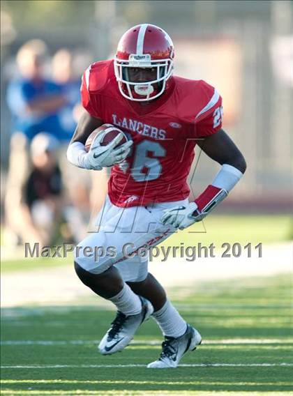 Thumbnail 1 in Bingham vs. Orange Lutheran (Mission Viejo Football Classic) photogallery.