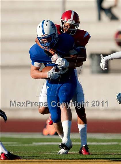 Thumbnail 1 in Bingham vs. Orange Lutheran (Mission Viejo Football Classic) photogallery.