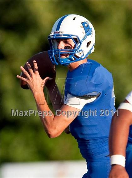 Thumbnail 3 in Bingham vs. Orange Lutheran (Mission Viejo Football Classic) photogallery.