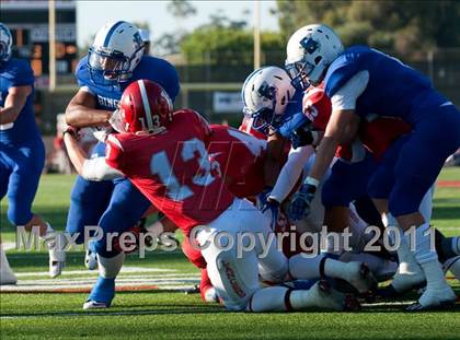 Thumbnail 1 in Bingham vs. Orange Lutheran (Mission Viejo Football Classic) photogallery.