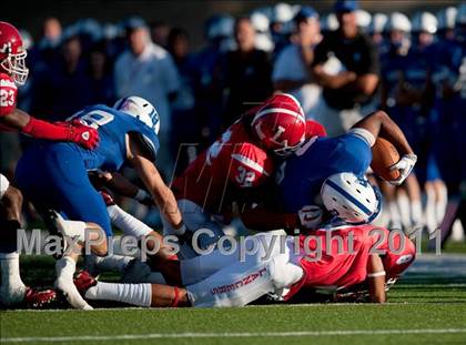 Thumbnail 2 in Bingham vs. Orange Lutheran (Mission Viejo Football Classic) photogallery.