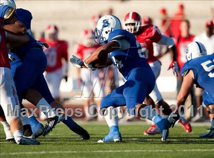 Thumbnail 2 in Bingham vs. Orange Lutheran (Mission Viejo Football Classic) photogallery.