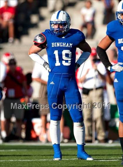 Thumbnail 2 in Bingham vs. Orange Lutheran (Mission Viejo Football Classic) photogallery.