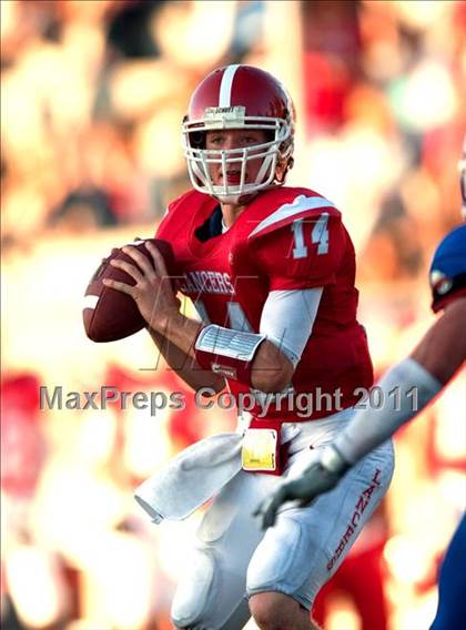 Thumbnail 2 in Bingham vs. Orange Lutheran (Mission Viejo Football Classic) photogallery.