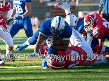 Thumbnail 1 in Bingham vs. Orange Lutheran (Mission Viejo Football Classic) photogallery.