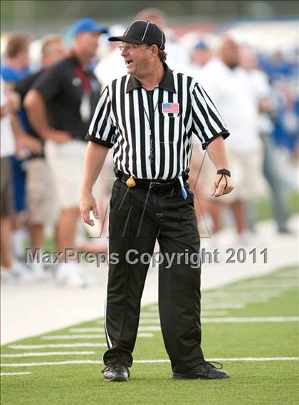 Thumbnail 3 in Bingham vs. Orange Lutheran (Mission Viejo Football Classic) photogallery.
