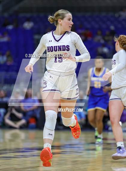 Thumbnail 3 in Boerne vs. Sunnyvale (UIL 4A Basketball State Semifinal) photogallery.