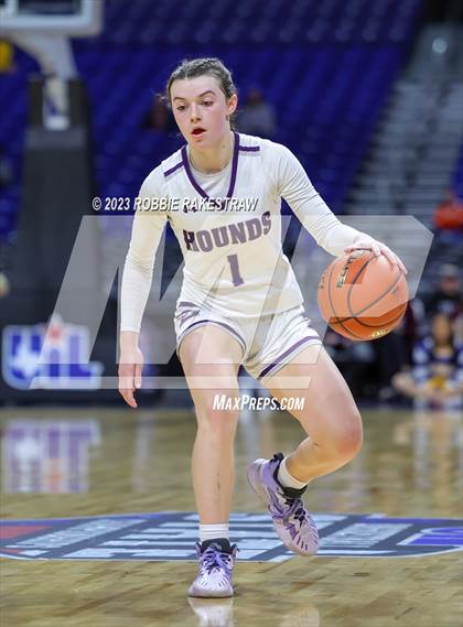 Thumbnail 1 in Boerne vs. Sunnyvale (UIL 4A Basketball State Semifinal) photogallery.
