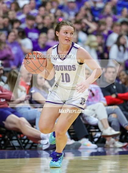 Thumbnail 3 in Boerne vs. Sunnyvale (UIL 4A Basketball State Semifinal) photogallery.
