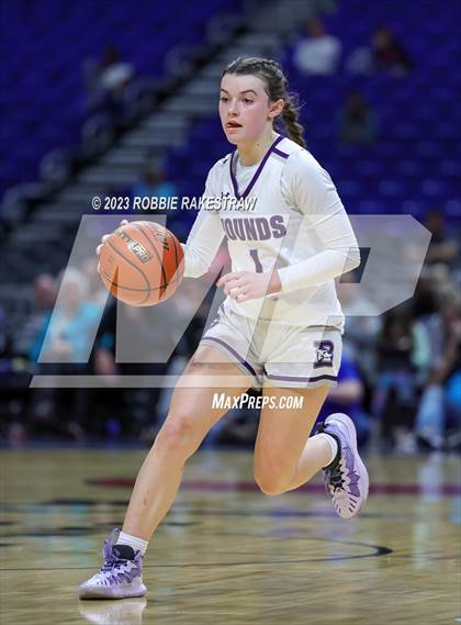 Thumbnail 3 in Boerne vs. Sunnyvale (UIL 4A Basketball State Semifinal) photogallery.