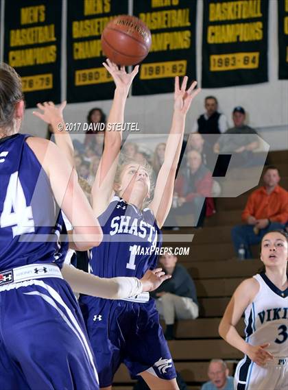 Thumbnail 3 in Shasta vs. Pleasant Valley (CIF NS D3 Final) photogallery.